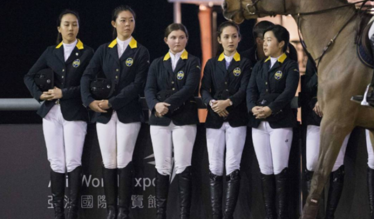 The JETS : the next generation of the city's equestrian champions